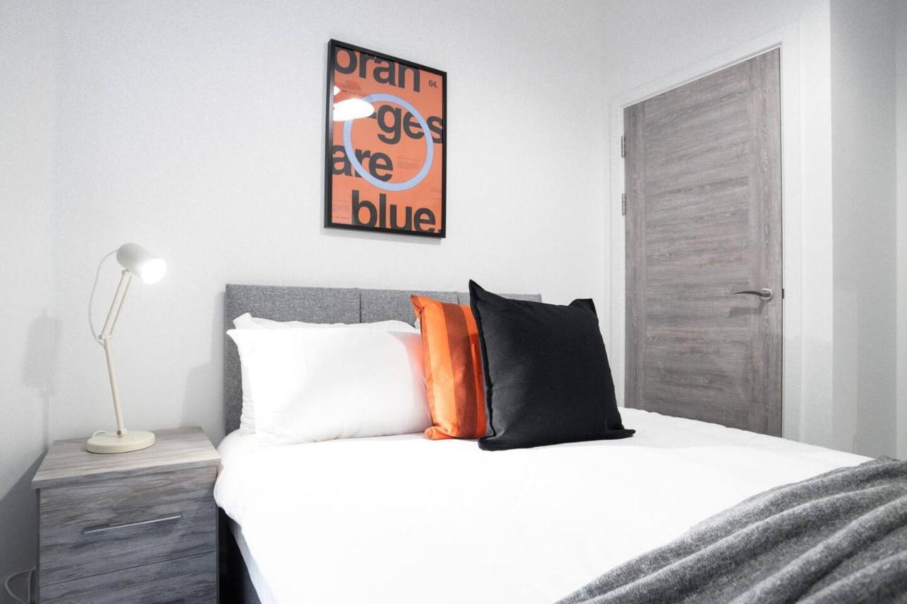 Two Bedroom - Central Peterborough Apartment - Bayard Apartments Extérieur photo